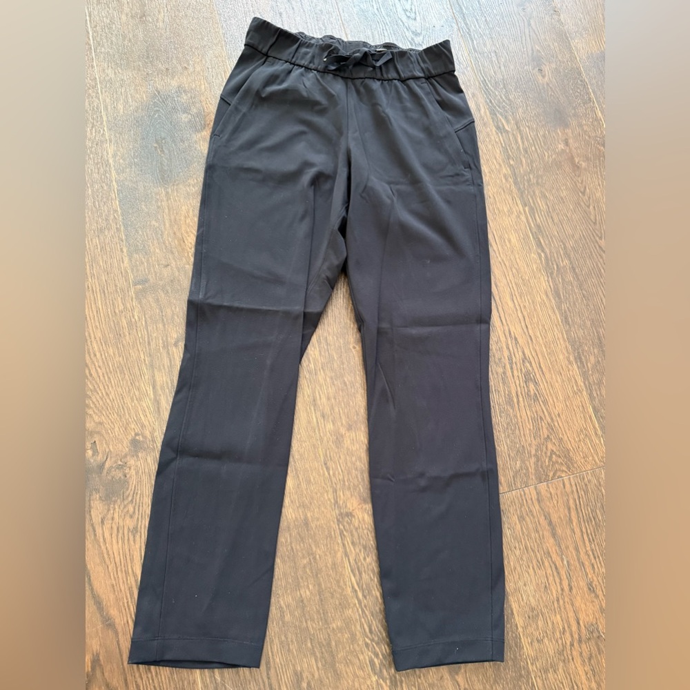 Lululemon On The Fly/ Stretch High Rise pant